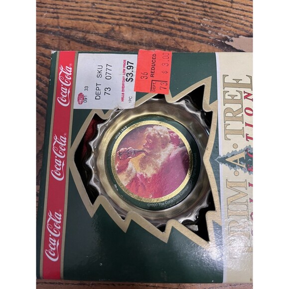 Set Of 2 Coca-Cola Trim a Tree Collection - Santa Claus Bottle Cap Ornament VTG - Picture 6 of 8